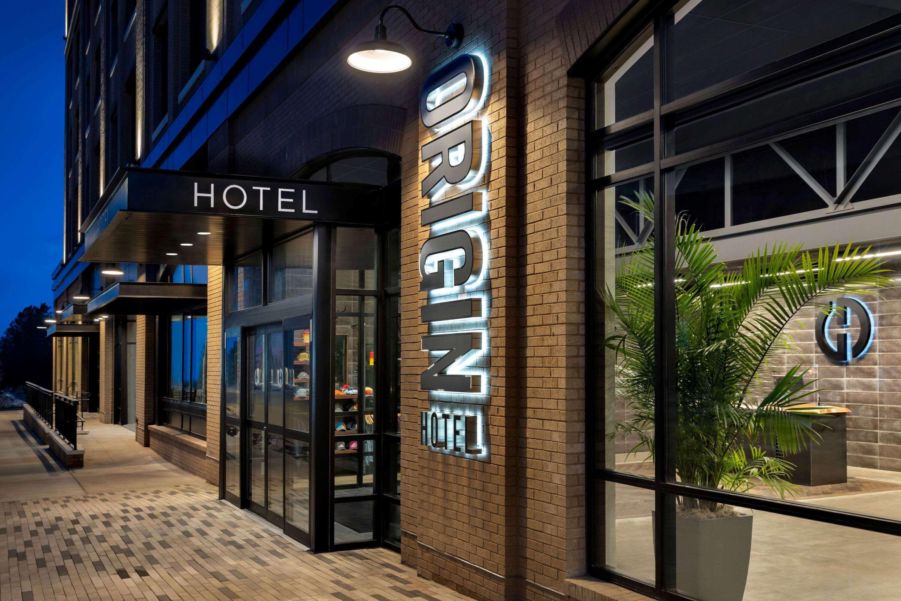 Origin Westminster A Wyndham Hotel Exterior photo